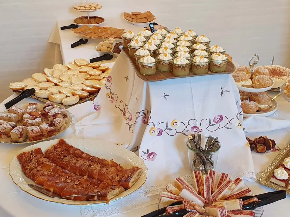 Coffetable at Klægager – The former Dikemaster’s Estate