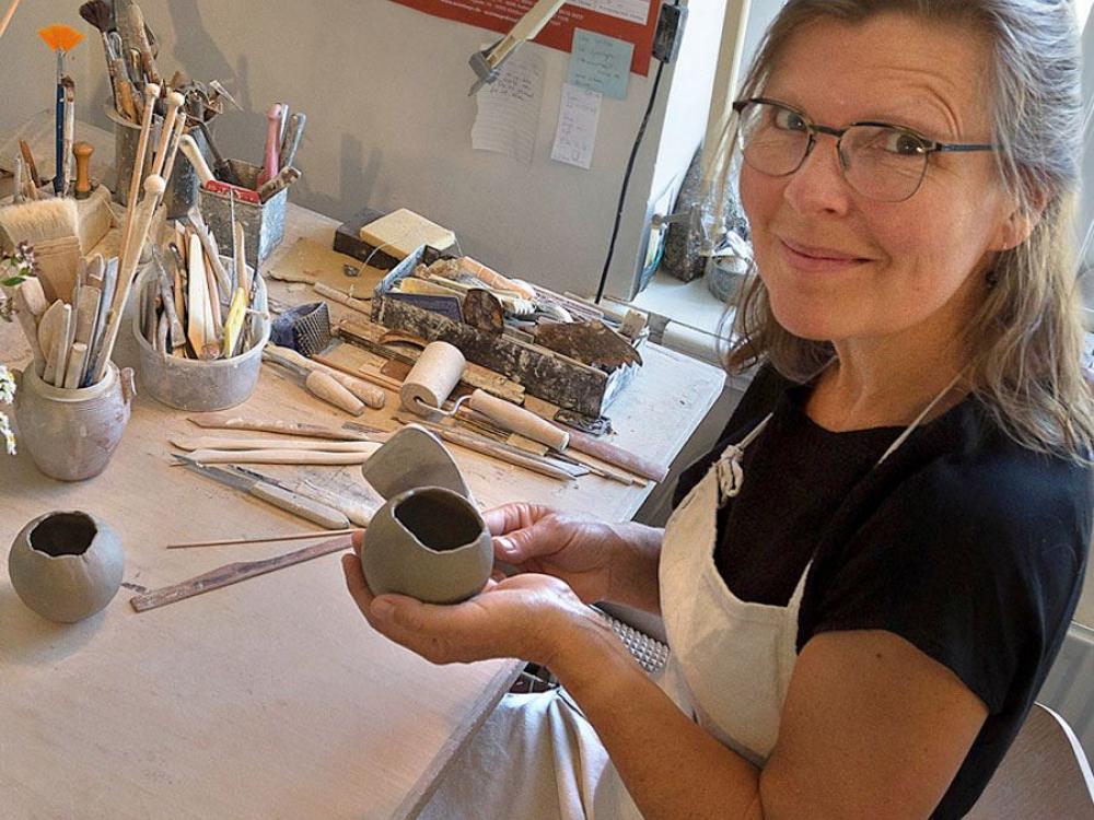Pottery workshop – Create your own artwork in clay