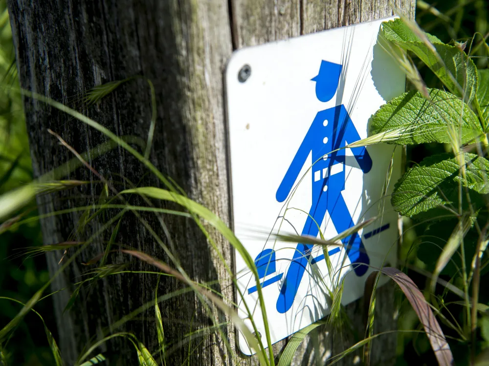 Gendarme Path Hiking Guide