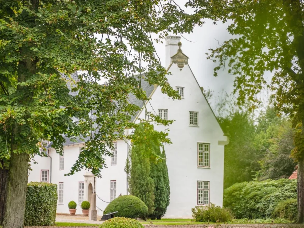 Guided tour of Schackenborg Castle
