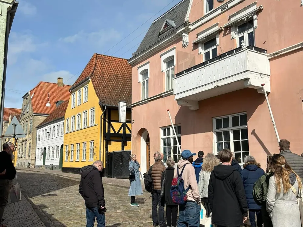 Guided walk through Haderslev historical city center.